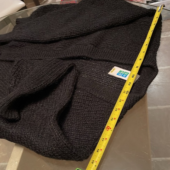 St Michael, 12-14, loose fit, deep v neck,warmth + mohair/acry,2 buttons, EUC - Picture 7 of 10